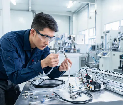 Pneumatic applications engineer